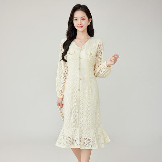 奢姿2025秋季新款大码女装纽扣装饰裙子胖mmV领减龄时尚连衣裙9933853104 商品图0