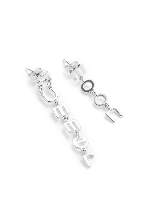 Time Made 不对称字母个性耳环 8019 商品图3