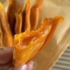 🥭晚熟芒果芒果干 · 鲜果厚切 ·  软糯Q弹 · 芒果味浓郁 · 🈚️任何添加 · 配料只有芒果/常温15日 冷藏30日 冷冻180日 商品缩略图1