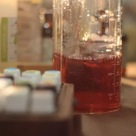 【芳疗师私人订制秋冬滋润润唇膏】无色唇膏  天然植物油制作  滋润双唇 商品图6