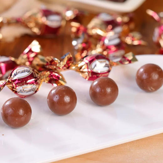 阿尔努蒂巧克力味花生夹心糖400g 商品图1