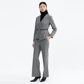 卡莉朵拉上衣C27D7145