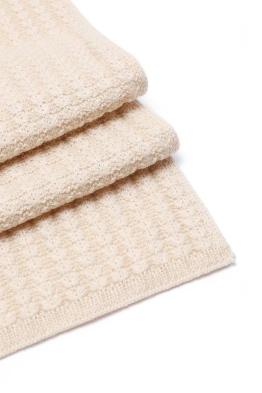 AVA 奶油色针织保暖围巾 8080 商品图3