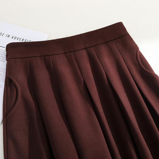 MYX-LDNS-8877-L中长款毛呢百褶大摆裙时尚加厚A字裙伞裙2024年秋冬款高腰半身裙 商品图3