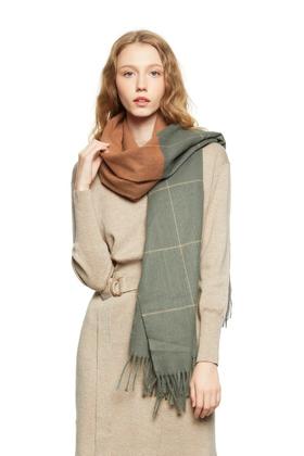 SUMMER & SAGE 双色拼接格纹流苏围巾 7986