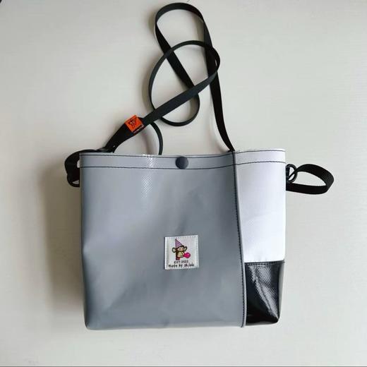 Oh.lala Bonjour.10/50 Miki 尼龙布单肩便携包 商品图5