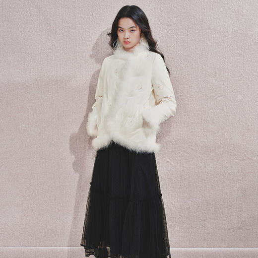 精致贵雅感外套高级气质24秋刺绣贵雅风情毛边羽绒服 商品图1