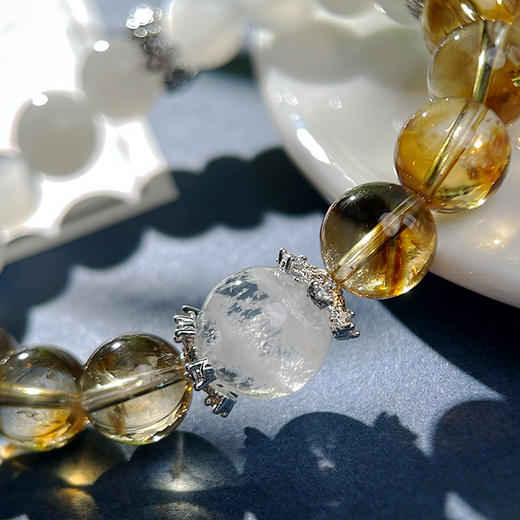 黄水晶白月光手链，珠径10mm，配珠12mm雪花幽灵 商品图2