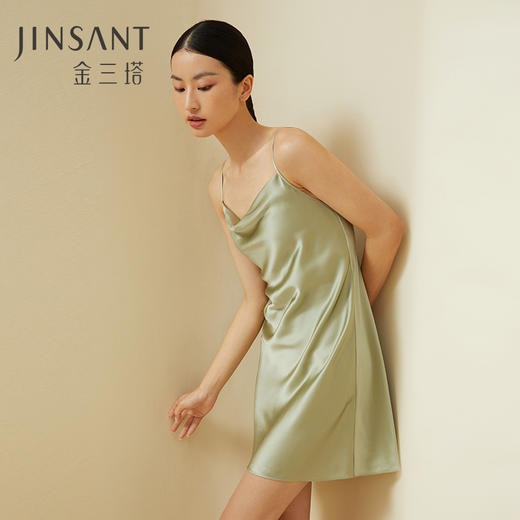 金三塔重磅真丝睡裙性感荡领100%桑蚕丝吊带睡衣女丝绸纯欲风夏新款内搭  YSFDA307（限价款） 商品图0