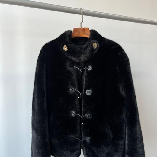 SUSX牛角扣欧貂绒外套A05343（下单3-7天发货） 商品图4