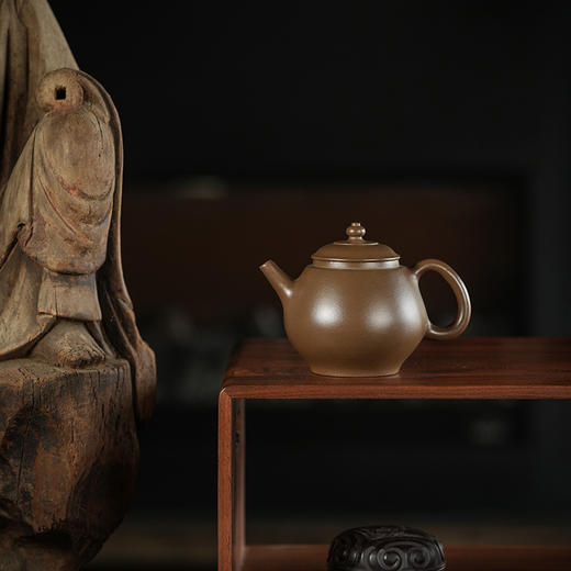 龙德堂陶艺 汤亚姣制《青尊》原矿青段 220cc 库存请咨询客服 商品图0