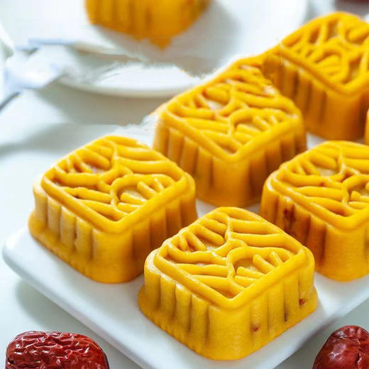 【买2赠3】红枣枸杞流心糕 传统糕点细腻流心下午茶休闲零食品小袋装夹心糕点320g/袋 商品图2