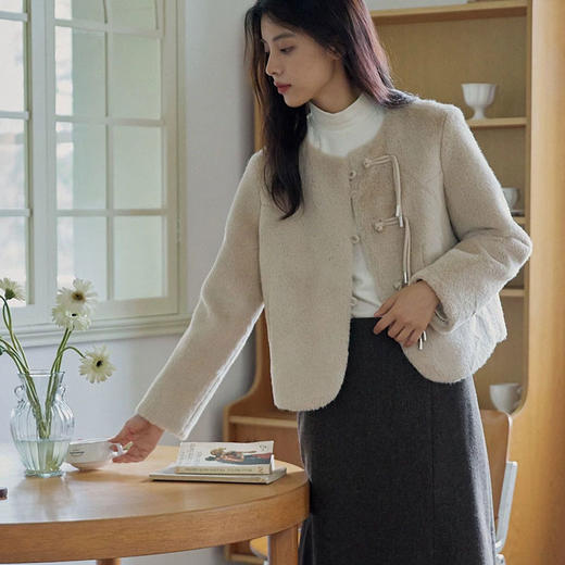 【M家同款】SUSX新中式欧貂绒皮草外套 纯手工定制盘扣 古典东方美A05325（下单3-7天发货） 商品图3