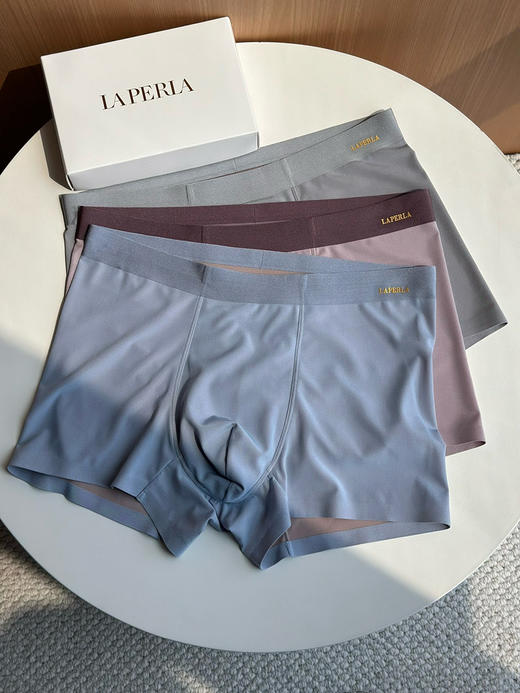 1112-1  家属福利 120S混纺冰丝双面男士内裤 平脚内裤三条装 商品图0