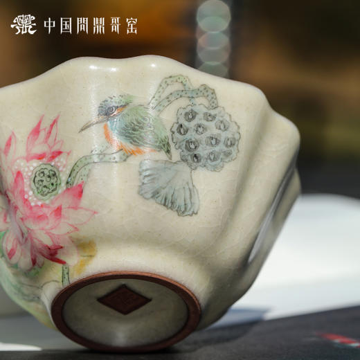 问鼎哥窑碎玉祥瑞杯（翠莲鸟鸣） 商品图4