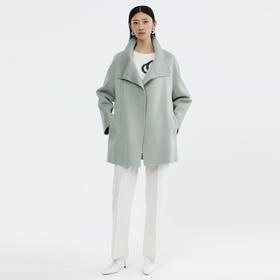 卡莉朵拉呢大衣C27D7700