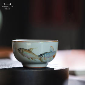 问鼎汝瓷鼎峰系列紫金釉老款听泉杯（潭影双鱼）