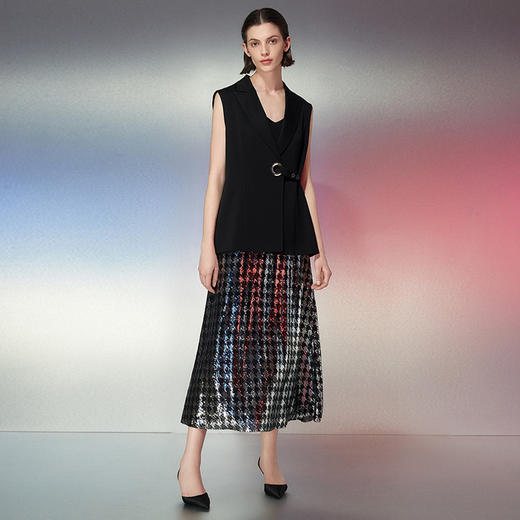 EITIE爱特爱春季新款时尚修身时尚马甲外套7703418 商品图3