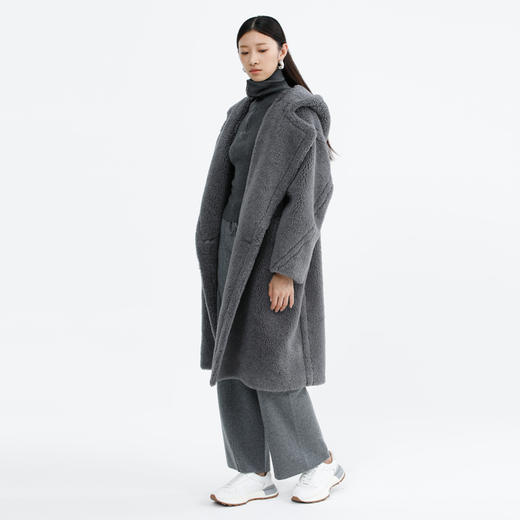 卡莉朵拉呢大衣C27D7782 商品图1