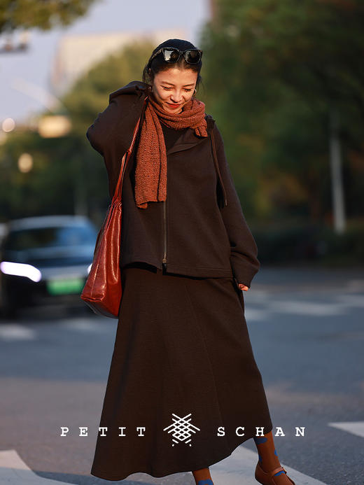 PETIT SCHAN小闪 CLO#650 maintain one's composure 不动声色 棉牦牛绒休闲感抽绳连帽卫衣外套 商品图1
