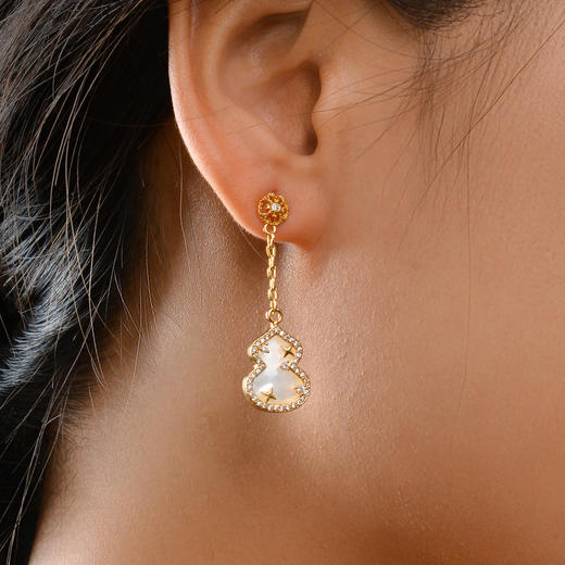 Manreya玛芮雅“玲珑福星”法式贝母耳坠 商品图4