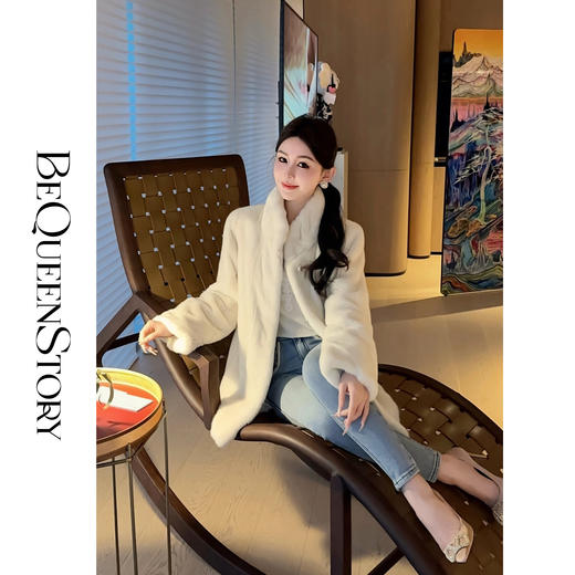 余潇潇红人上新【满级白月光】高级定染皇冠级水貂立领草草外套保暖 商品图0