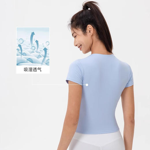 跃牌【欲动春风】系列 前拉链紧身显瘦含胸垫裸感高弹运动跑步t恤24340 商品图4