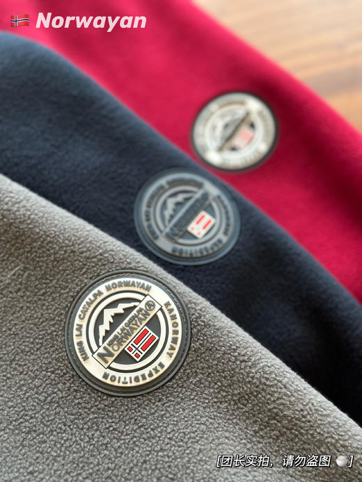 新增夹克外套！超帅气❗️出口订单！挪威远征科考队专用【情侣款5色立领、连帽摇粒绒户外功能性外套】防寒抗寒零下-15度❗️冬天行走的小暖炉 ✅源头工厂直发！无中间多层差价，市面上最低！重点：超厚款 商品图4