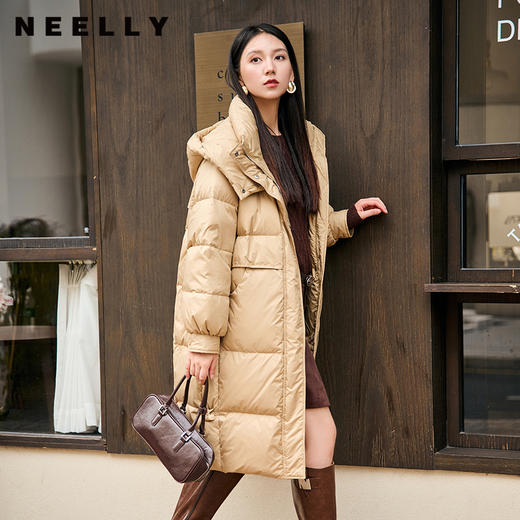 NEELLY纳俪商场同款冬季新款连帽立领保暖羽绒服女廓形过膝外套N24104L07742 商品图0