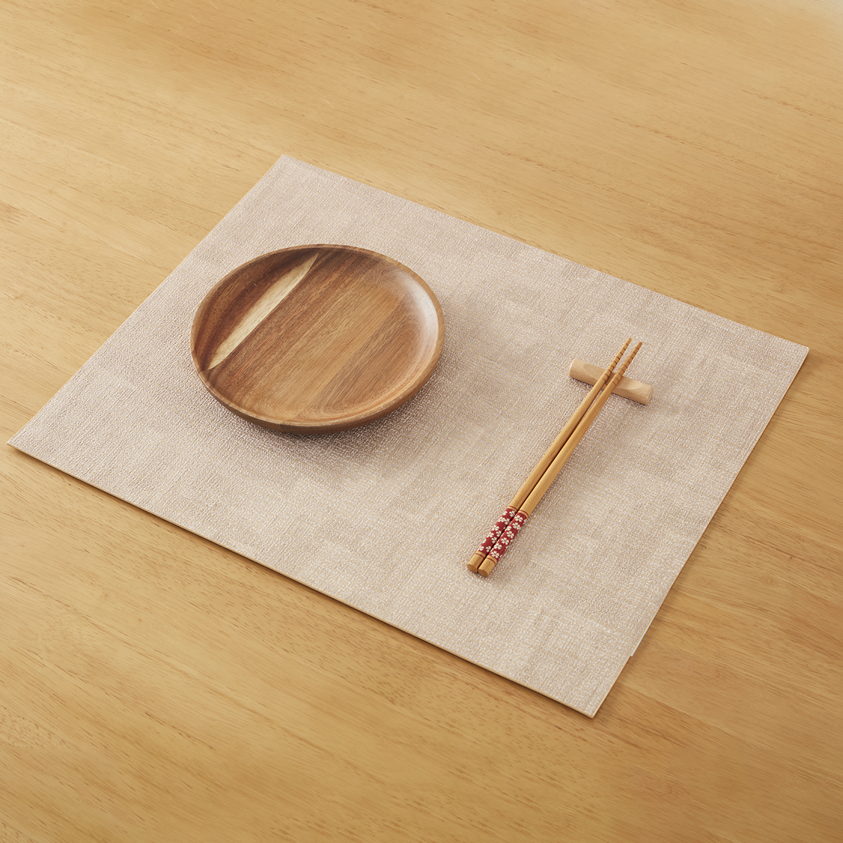 PVC皮革风餐垫 白色/米色/绿色/蓝色