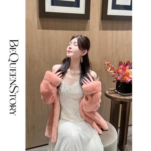 余潇潇红人上新【唐顿千金】轻奢丹麦紫标天鹅绒水貂毛草草外套秋冬 商品图3