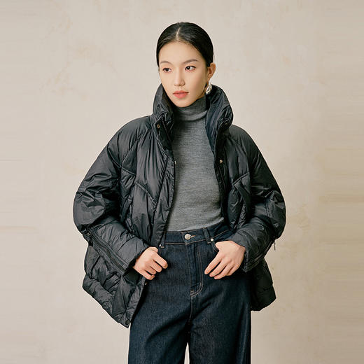 NEELLY纳俪商场同款冬季新款立领短款羽绒服简约设计感面包服女N23114L07756 商品图3