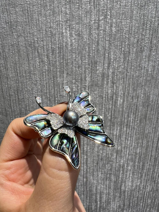 1113-4天花板级 彩贝大溪地珍珠 翩翩起舞彩碟胸针 仅有6枚 商品图7