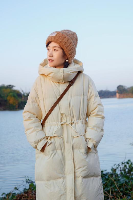 长款加厚羽绒服 商品图1