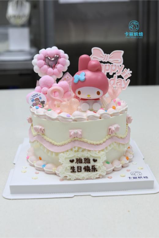 复古美乐蒂蛋糕 商品图0