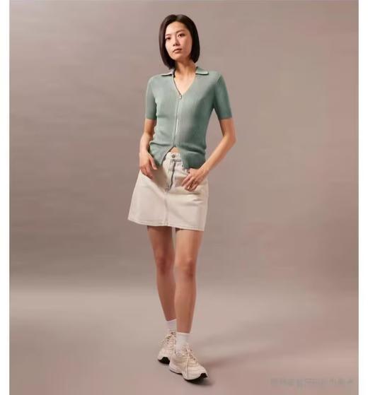 CK 毛衣女  J223933-PFF . 商品图2