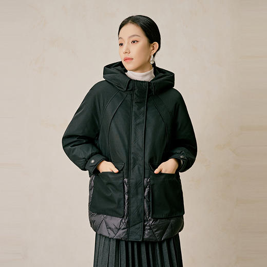 NEELLY纳俪商场同款冬季新款设计感拼接连帽外套女简约保暖羽绒服N23104L07716 商品图3