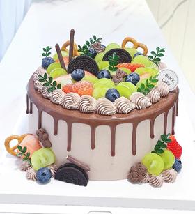 巧克力奶油鲜果淋面蛋糕