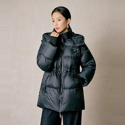 NEELLY纳俪商场同款冬季新款一手长连帽立领羽绒服外套女保暖收腰N23124L07789 商品图3