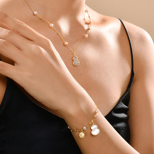 玛芮雅Manreya“玲珑福星”法式珍珠贝母手链 商品图6