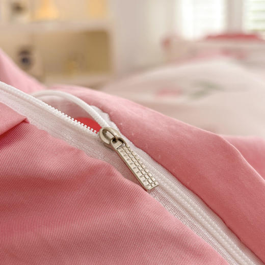 【品牌直发】加倍生活 云锦韩版四件套 ins公主风床裙四件套  柔软细腻  不易褶皱 干爽透气 学生宿舍套件 商品图5