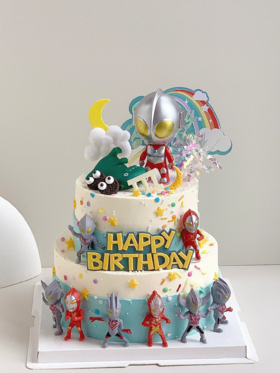 奥特曼天团打倒小怪兽双层蛋糕