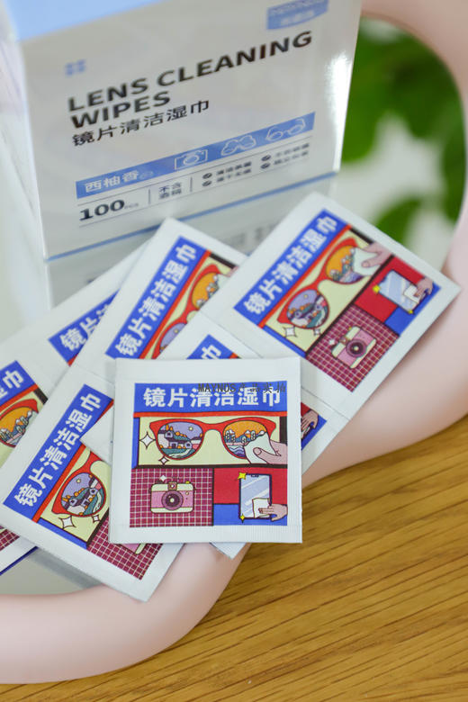 //【MAYNOS镜片防雾清洁湿巾】秋冬戴眼镜的朋友，都去囤！！全新升级西柚+海洋香，防雾➕清洁➕消毒❗️轻轻一擦清晰透明，3秒速干彻底告别模糊视界~  商品图3