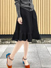 TYNVIE 黑色荷叶边下摆A字及膝长裙 商品缩略图8