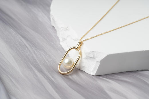 「快乐胶囊」Akoya珍珠18k金项链 商品图0