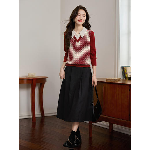 【专属特价】熙世界衬衫领拼接假两件条纹针织衫女设计感打底毛衣2025秋冬新款 商品图3