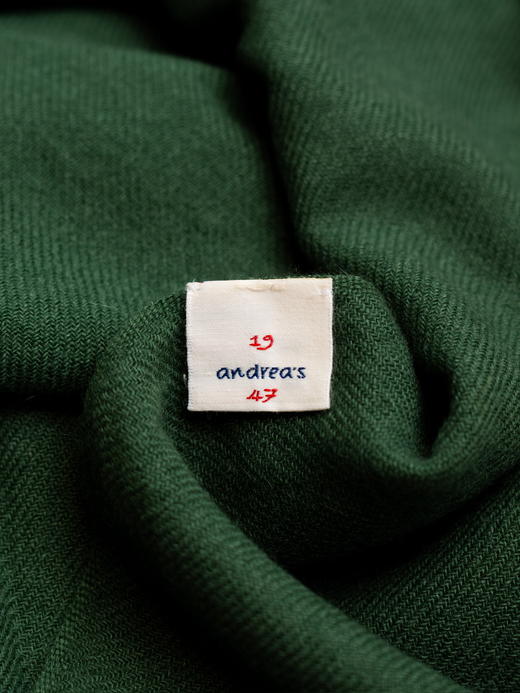 19 Andrea‘s 47 羊绒围巾 商品图3