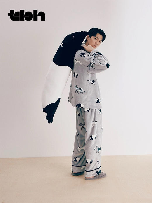 熊猫嘭嘭法兰绒家居服套装可外穿秋冬加厚情侣长袖睡衣 趣味孟聪 温暖过冬 商品图2