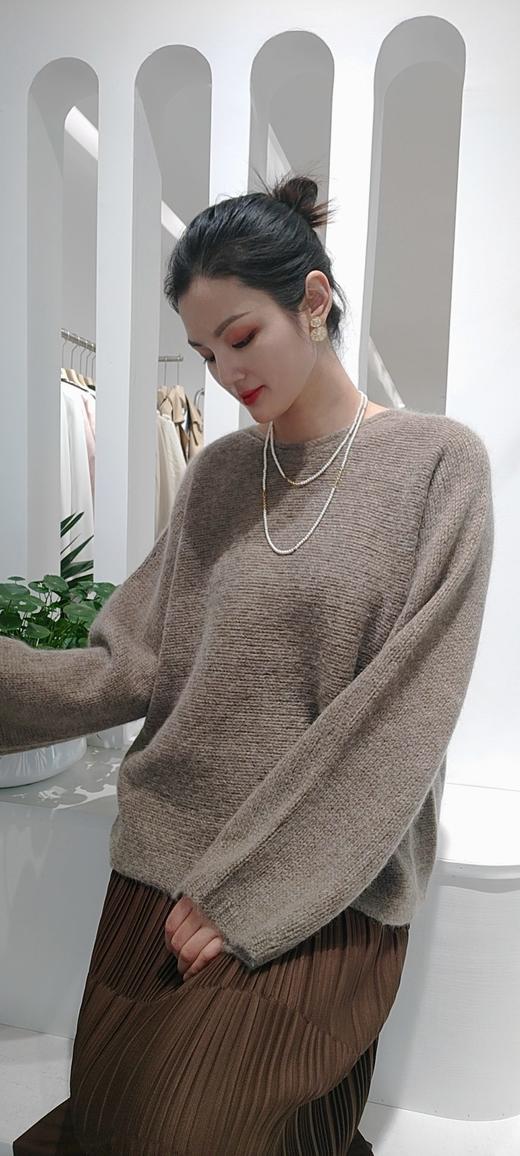 483931山羊绒慵懒风毛衫 商品图5