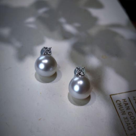 “月光”18k澳白珍珠耳钉 商品图10